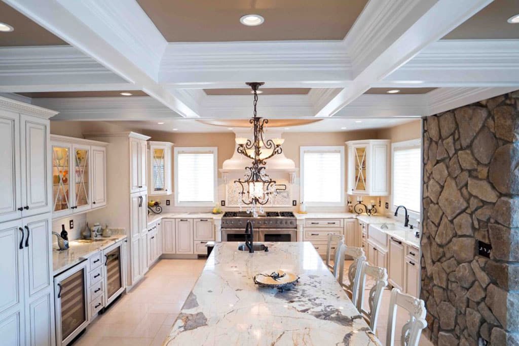 20 Stylish White Kitchen Cabinets Ideas 1