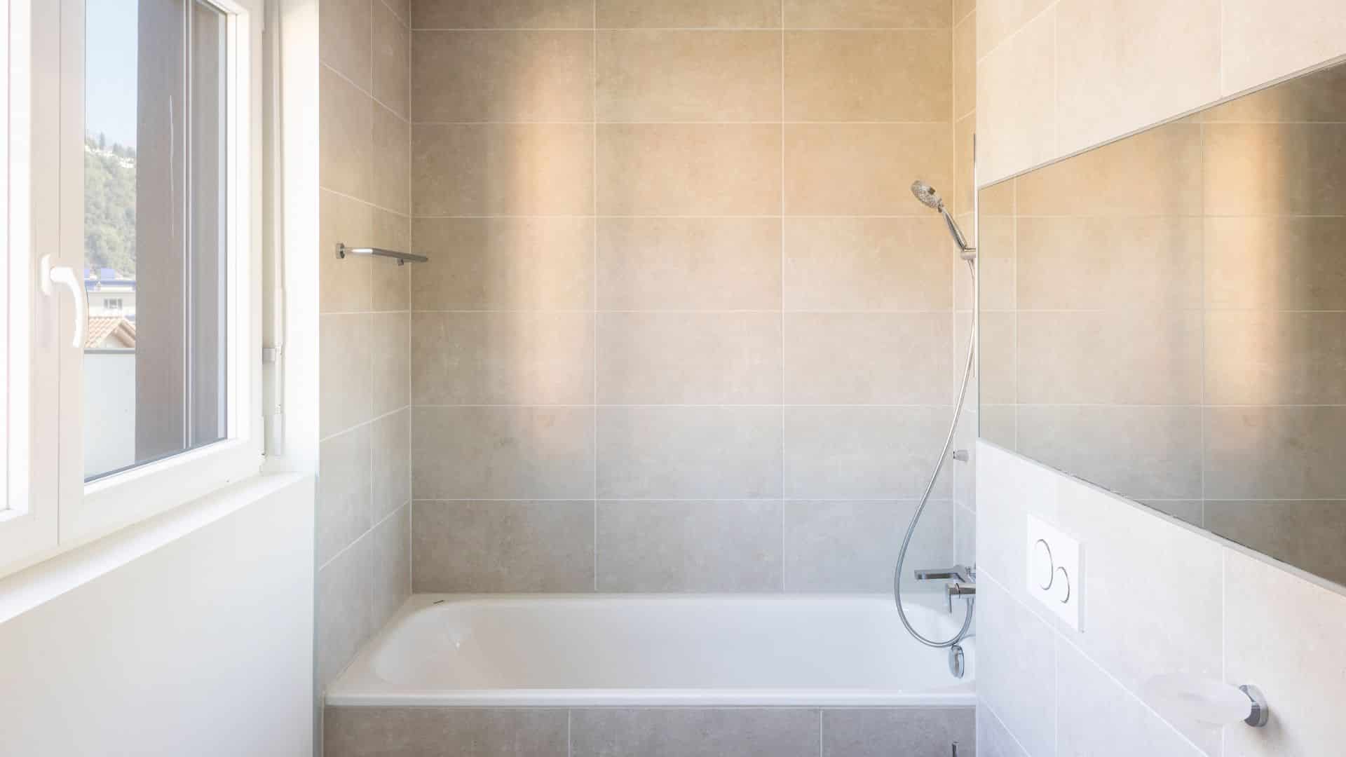 Large Format Tiles With Tiny Grout Lines