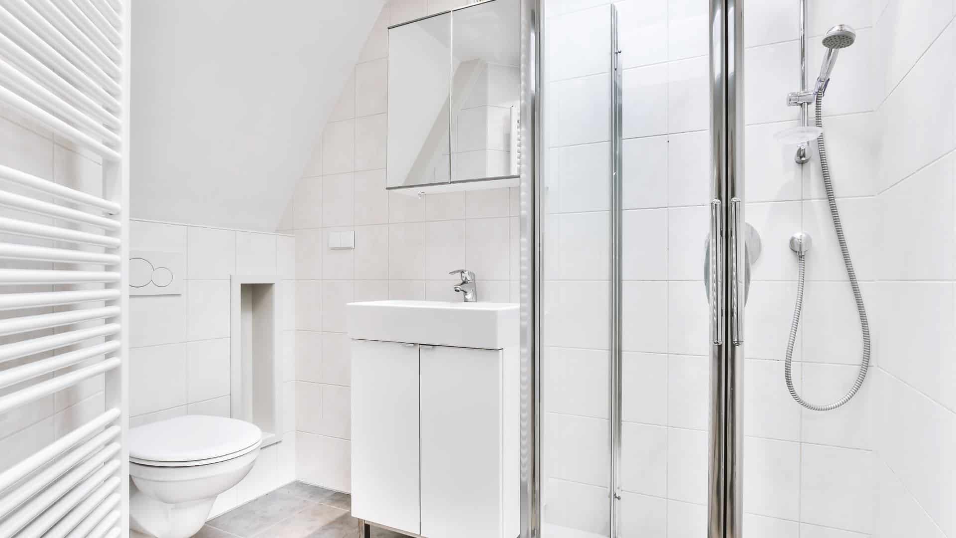 How Much Should I Spend On My Small Bathroom Remodeling Project