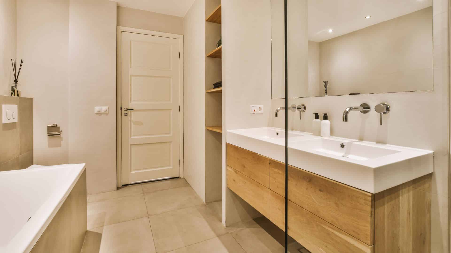 Remodeling Small Bathroom