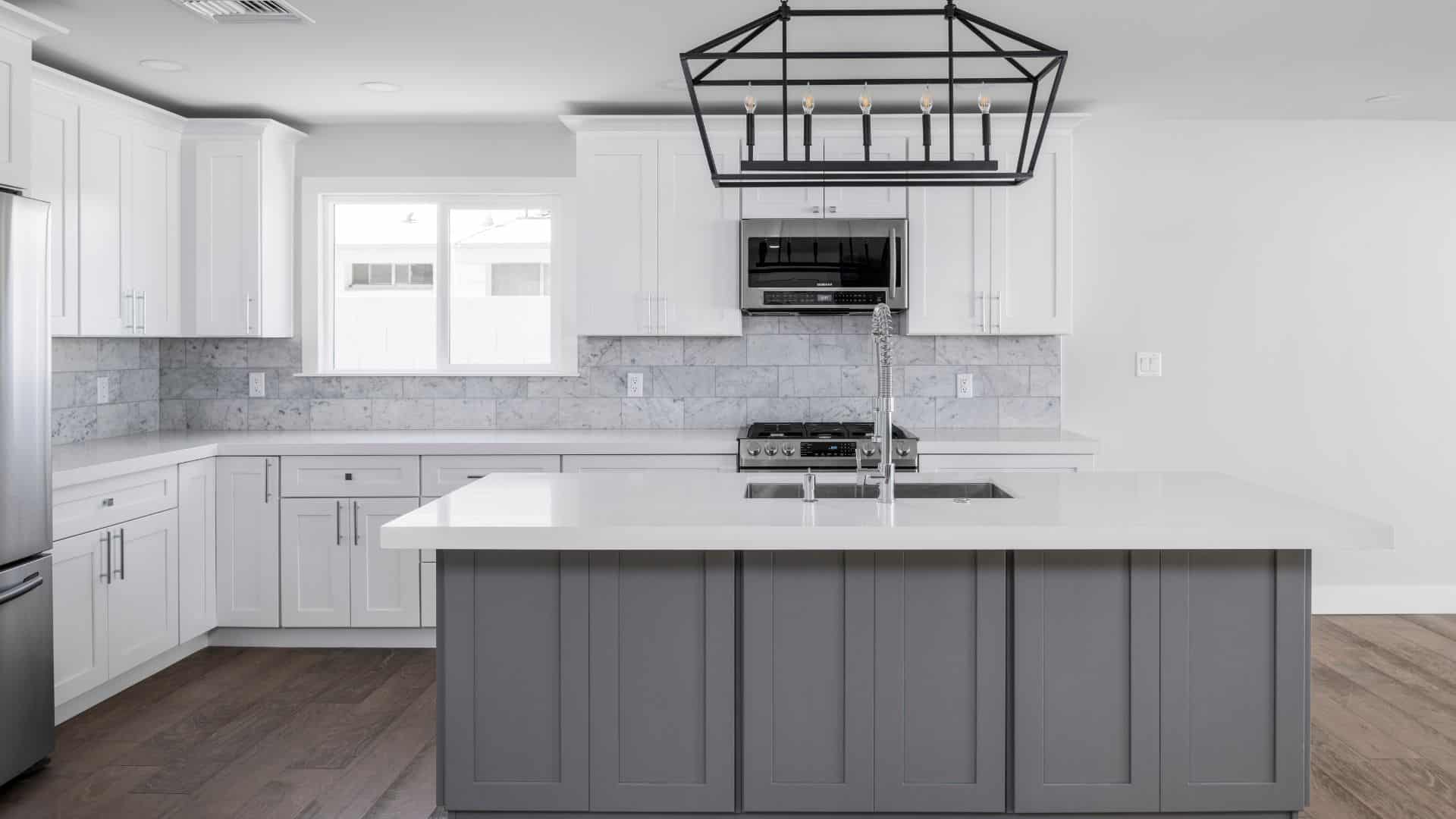 Transitional Small Kitchen Remodeling Ideas To Embrace Now 4 Shaker Kitchen Cabinets Have That Classic Touch