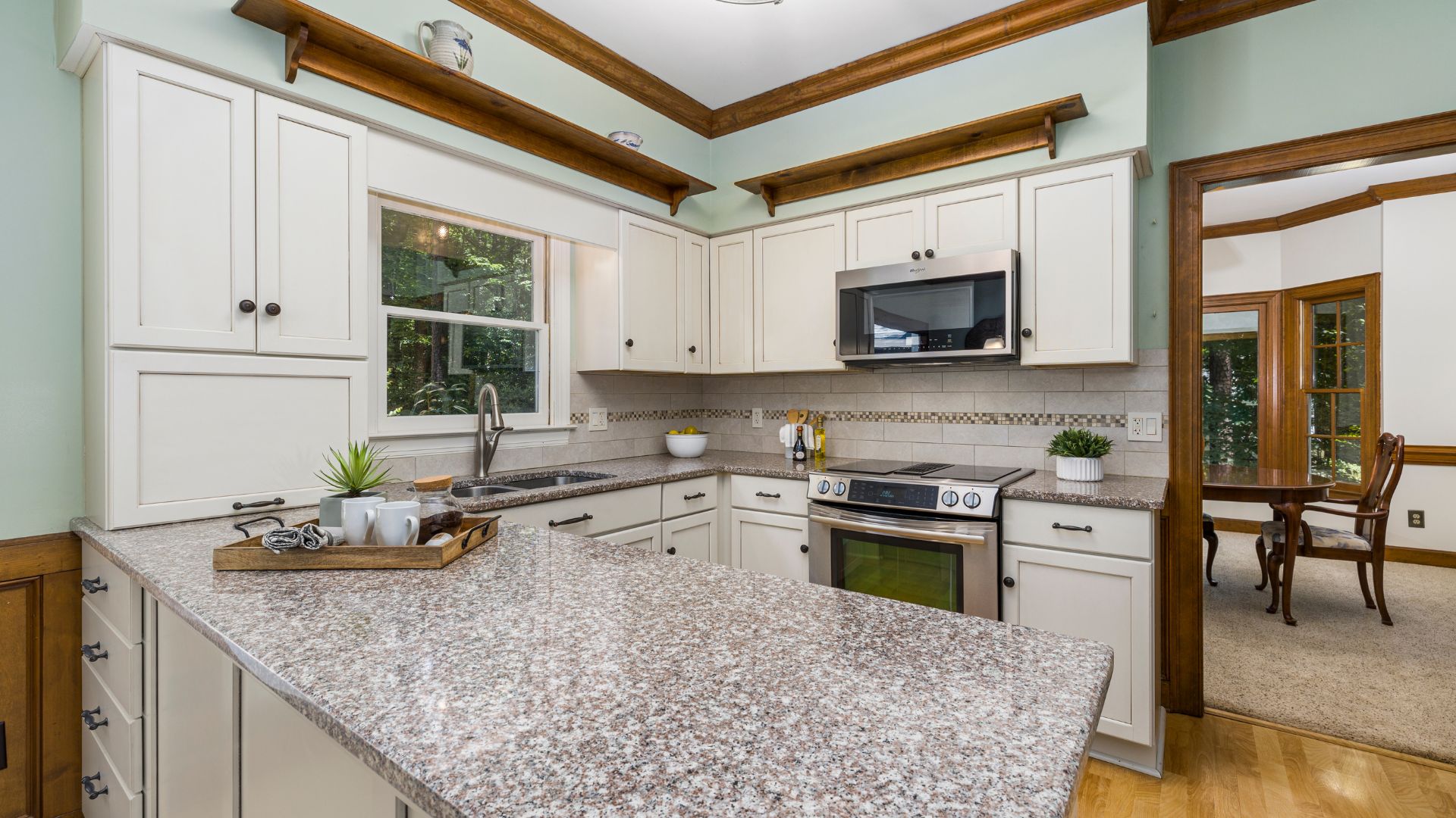 Pivot Hinges On Kitchen Cabinet Doors