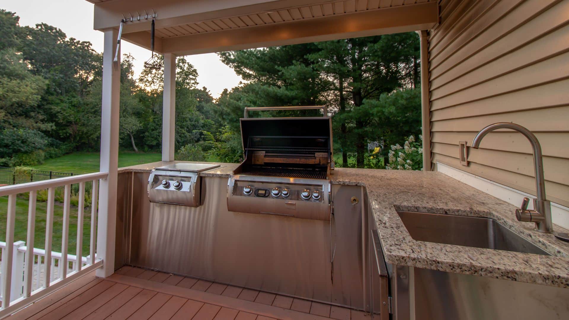 Pros Of An Outdoor Kitchen Remodel