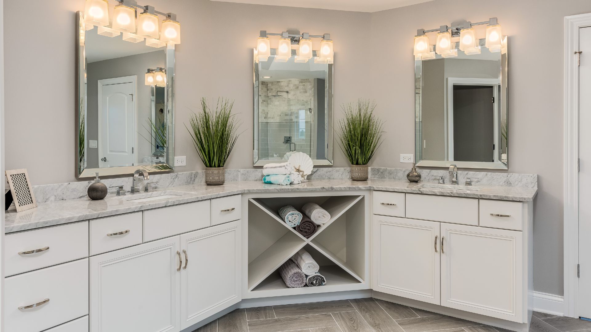 Solid Metal Accents Add Spice