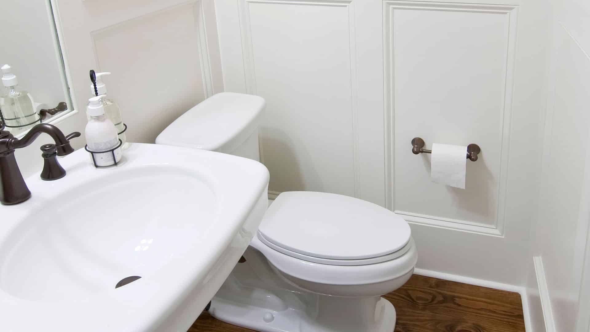 Use Wainscoting