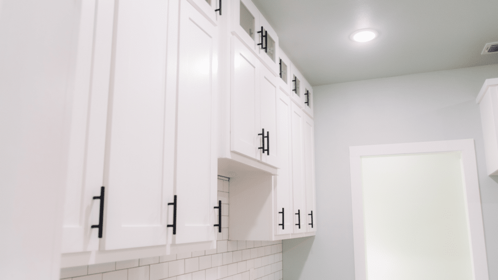 Kitchen Cabinet Ideas for a Classic and Modern Look 18 CEILING HEIGHT CABINETS