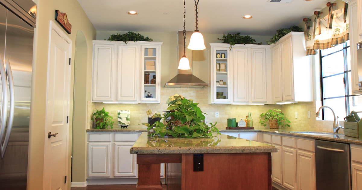 Popular Kitchen Cabinet Hardware Ideas