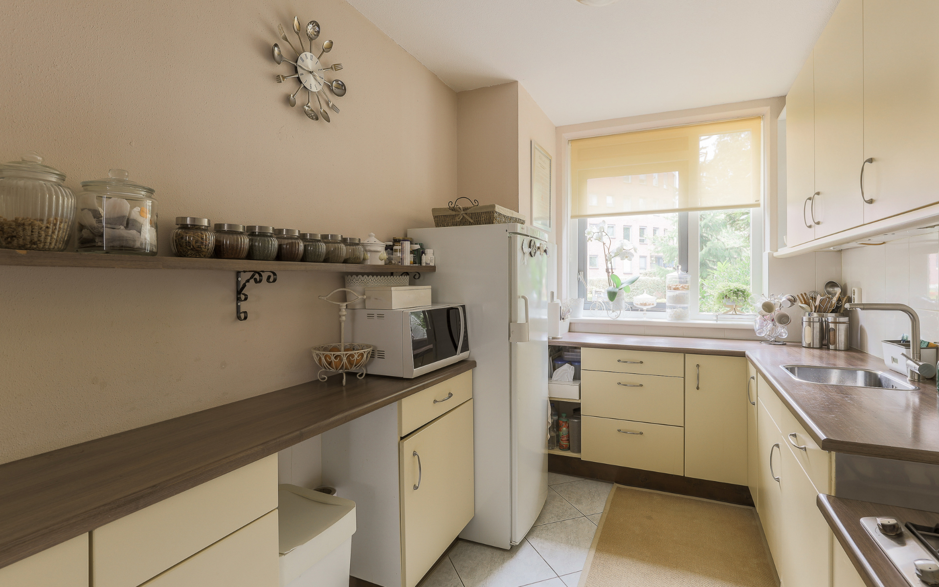 Key Design Components for a 10×10 Kitchen