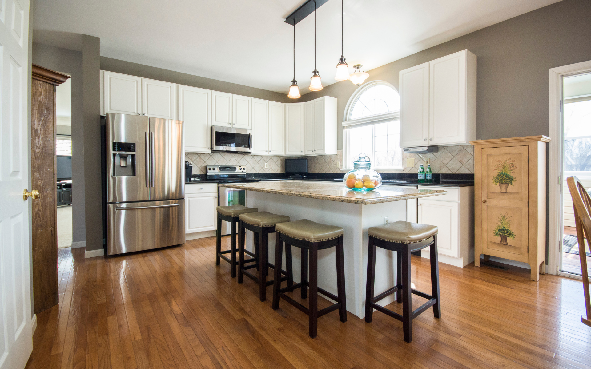 Set Temporary Kitchen During Remodeling