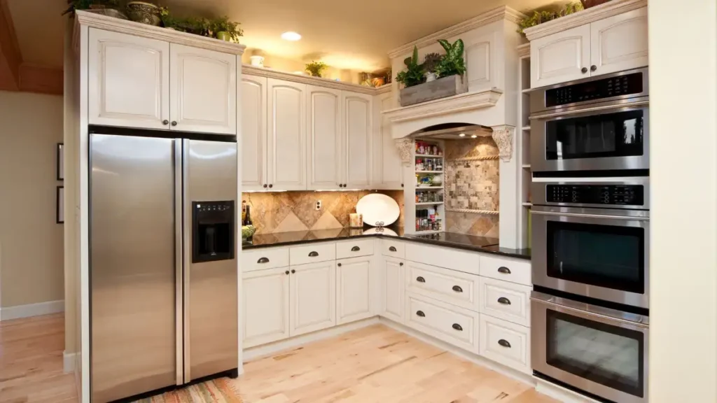 Built-in Structures is used to remodel kitchen better