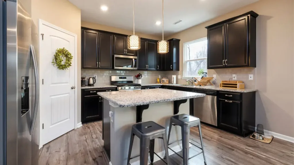 Crown Molding With Custom Cabinetry