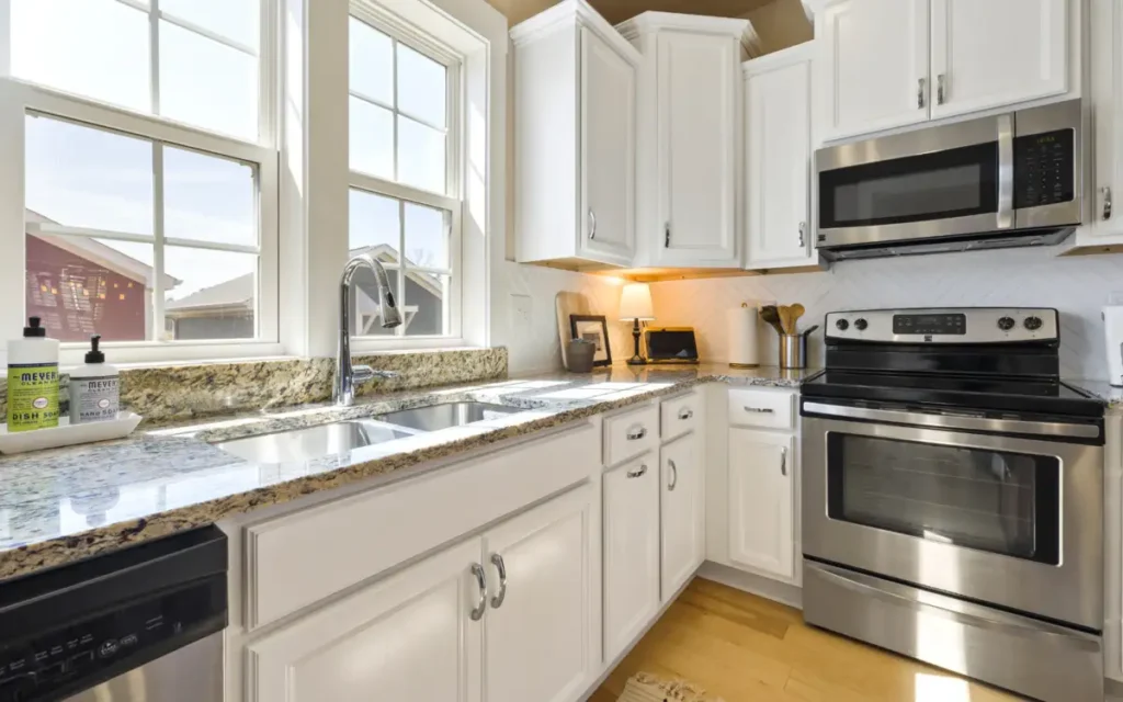 Interior Windows is used to make kitchen better