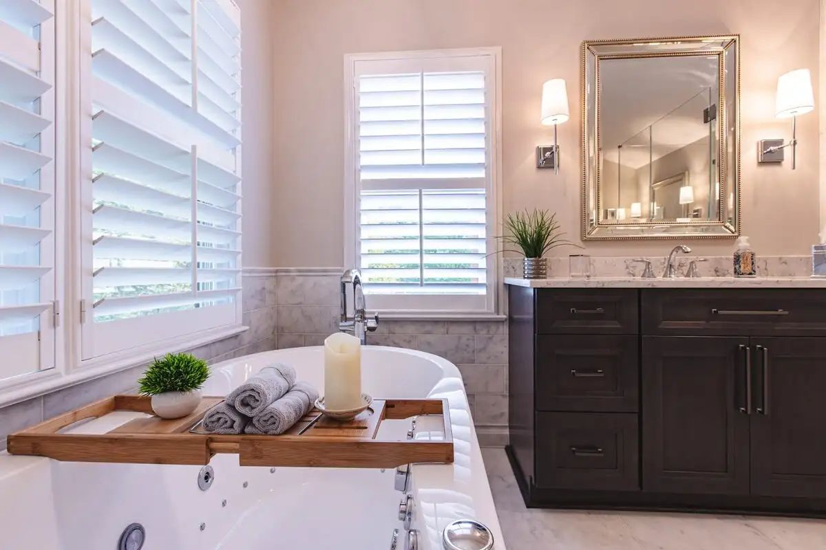 bathroom remodeled with stylish quality material in Ashburn Virginia