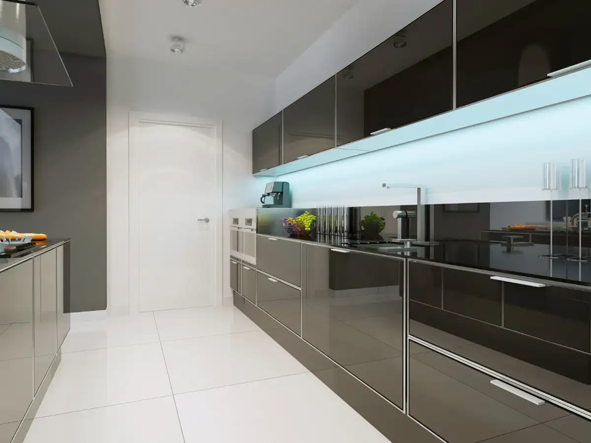 black and minimalist kitchen design for small places