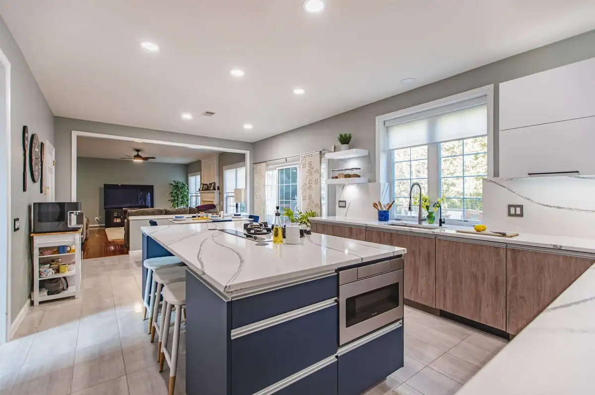white kitchen remodeled by professional contractor in Ashburn VA